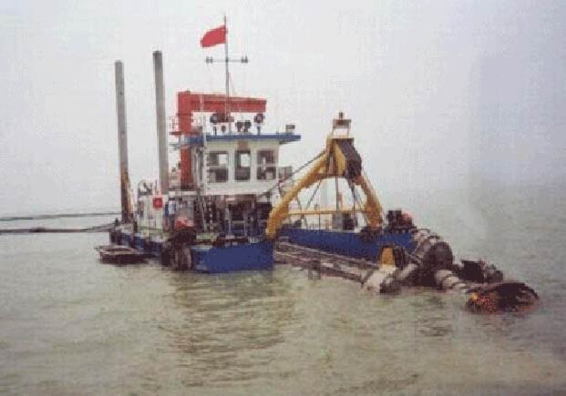 水上施工设备--500方/时绞吸挖泥船