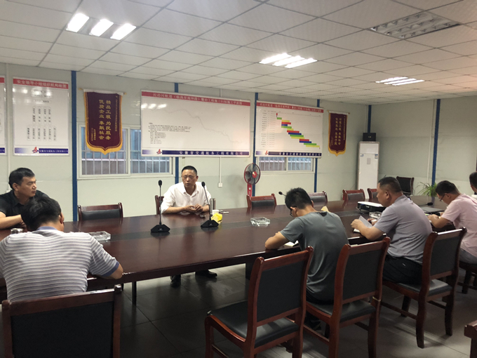 公司董事长一行莅临沱浍河项目部视察指导工作