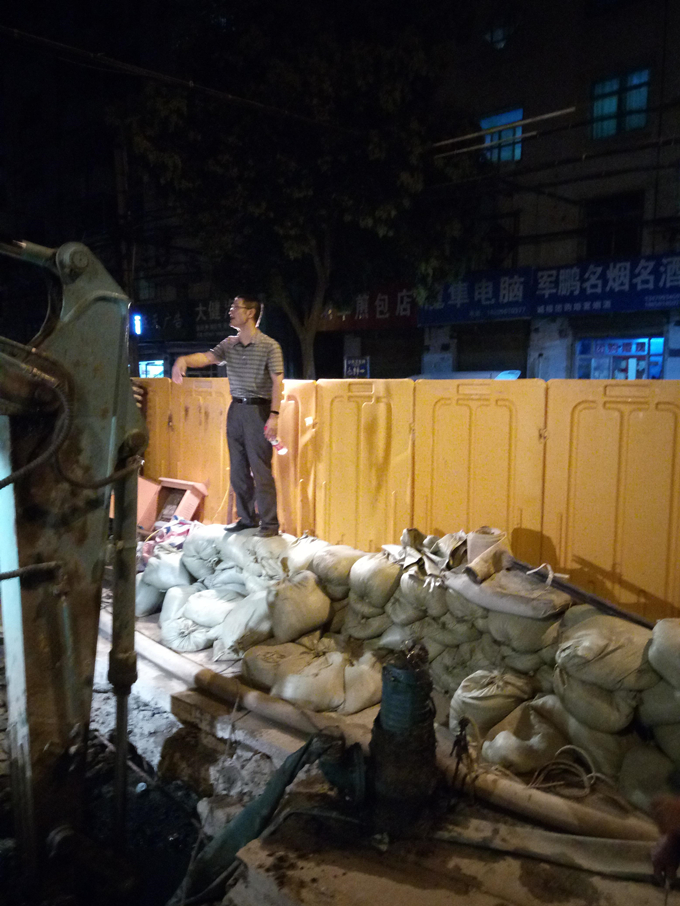 夙夜为公,一路畅通安徽交航总经理方申柱带领项目班子攻克项目难点纪实 夙夜为公,一路畅通安徽交航总经理方申柱带领项目班子攻克项目难点纪实